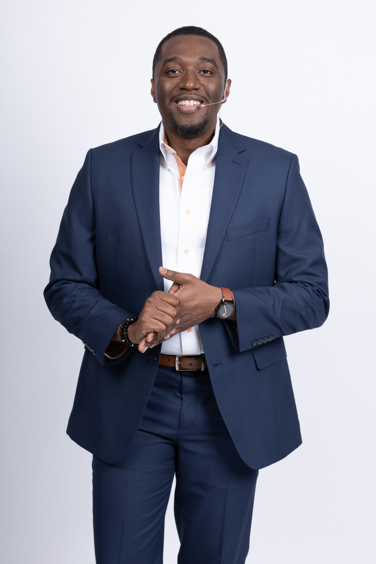 Sandro Rubes, founder of Avora and your licensed life insurance agent, smiling in his professional portrait